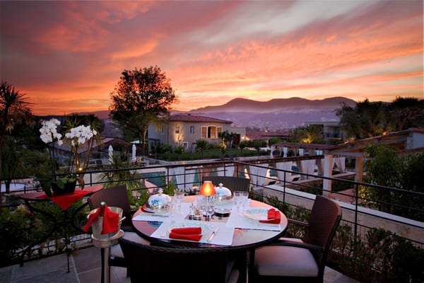Domaine du Mas de Pierre Hôtel Resort & Spa, Relais & Châteaux by null