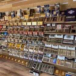 Red Dragon Smoke Shop - Turkey Lake