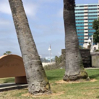 Valparaiso Plaza - Parks Near Me - Long Beach, California Valparaiso Plaza - Parks Near Me - Long Beach, California