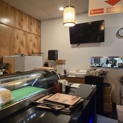 Sumo Hibachi & Sushi - Bar and sushi counter
