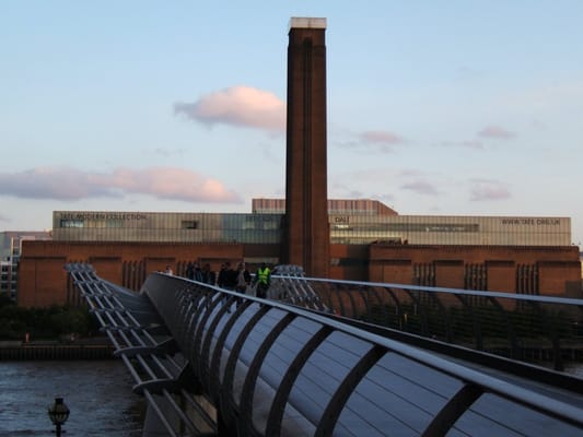 Millennium Bridge by null