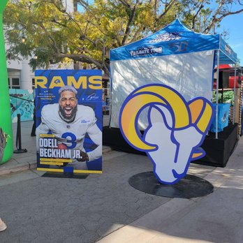 Third Street Promenade - Rams Super bowl event and Super bowl Champions 2022 - Shopping Centers Near Me - Santa Monica, California Third Street Promenade - Rams Super bowl event and Super bowl Champions 2022 - Shopping Centers Near Me - Santa Monica, California