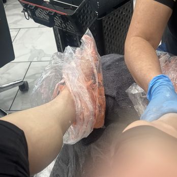 Kendall’s Nail Lounge - Wax - Nail Salons Near Me - Denver, Colorado