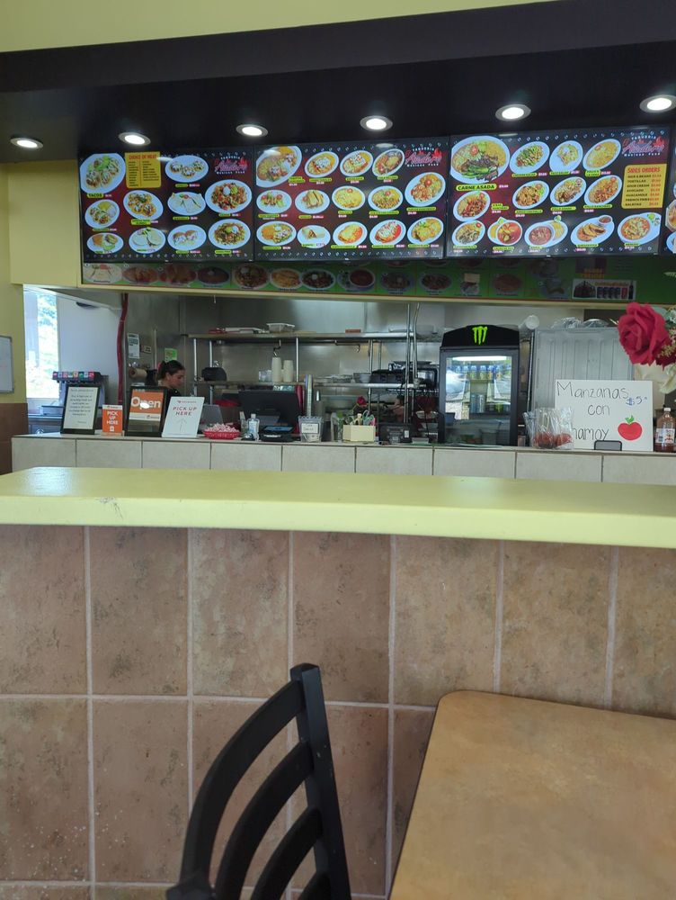 Taqueria Mi Tierra Logo
