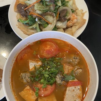 Binh Duong Quan - Vietnamese Near Me - Westminster, California
