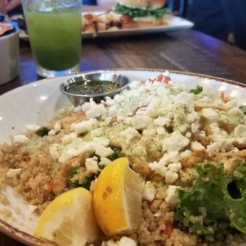 First Watch - Pesto chicken quinoa bowl.  I never knew quinoa could be tasty until now - Breakfast & Brunch Near Me - Johnson City, Tennessee