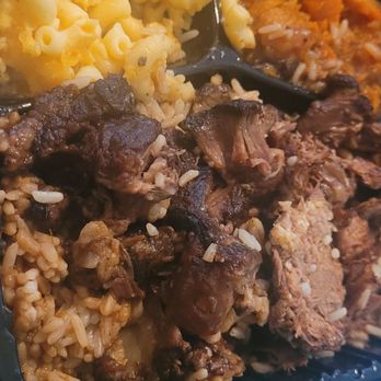 DiDi Coco's Southern Comfort - Caterers Near Me - Antioch, California
