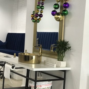 Eversaint Salon - Nail Salons Near Me - New Orleans, Louisiana Eversaint Salon - Nail Salons Near Me - New Orleans, Louisiana