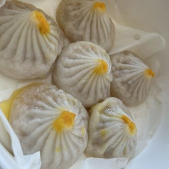 Nan Xiang Express - Crab and pork soup dumplings - Shanghainese Near Me - Boston, Massachusetts Nan Xiang Express - Crab and pork soup dumplings - Shanghainese Near Me - Boston, Massachusetts