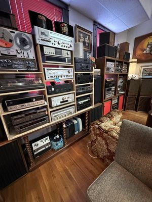 La Segunda Bartique & Gallery