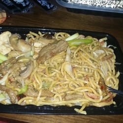 Szechuan House - Mixed combo lo mein