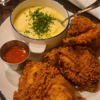 Chef Art Smith's Reunion - Fried chicken - American Near Me - Chicago, Illinois Chef Art Smith's Reunion - Fried chicken - American Near Me - Chicago, Illinois