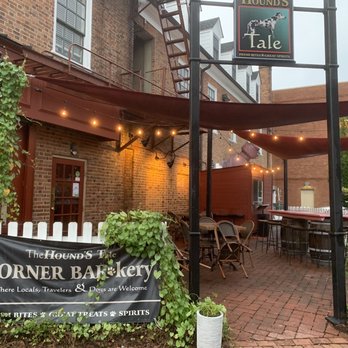 The Hound's Tale - Outdoor dining - New American Near Me - Williamsburg, Virginia