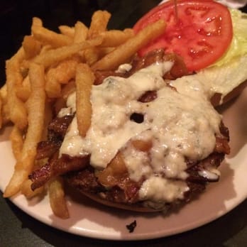 Souper Bowl - Hamburger so slaninou a modrým syrom - Bars Near Me - Pittsburgh, Pennsylvania Souper Bowl - Hamburger so slaninou a modrým syrom - Bars Near Me - Pittsburgh, Pennsylvania