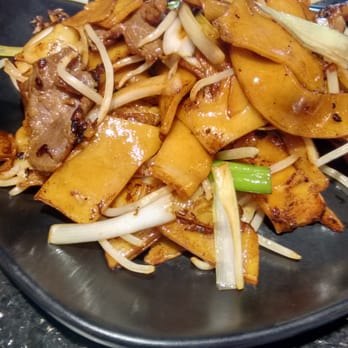 Dim Sum Factory - Beef chow fun (dry) - Dim Sum Near Me - Bellevue, Washington Dim Sum Factory - Beef chow fun (dry) - Dim Sum Near Me - Bellevue, Washington