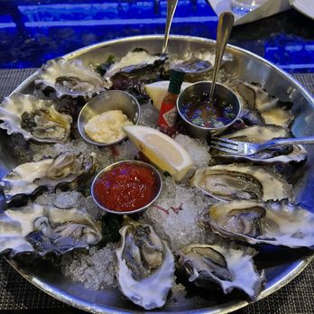 Rock'N Fish - Fresh oysters - Seafood Near Me - Manhattan Beach, California Rock'N Fish - Fresh oysters - Seafood Near Me - Manhattan Beach, California