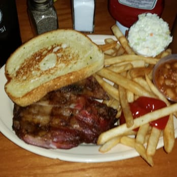 Bar-B-Q Bill's - As good as Sunnys...we enjoyed everything. - Barbeque Near Me - Chiefland, Florida