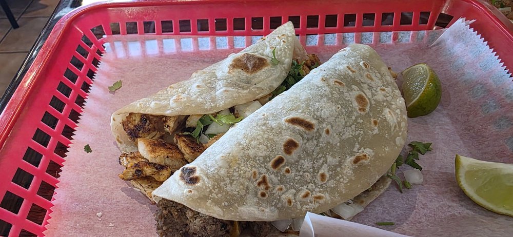 Mi Pueblito Bar N Grill