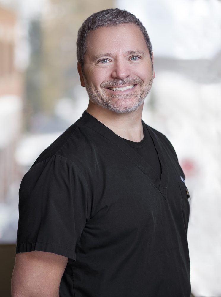 DOWNTOWN DENTAL OF HAMILTON Updated July 2024 105 Main St E