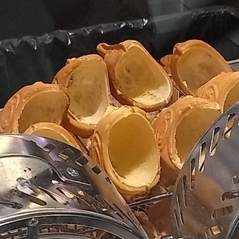 Somisomi - Taiyaki cone babies are waiting to be fed... - Desserts Near Me - Torrance, California Somisomi - Taiyaki cone babies are waiting to be fed... - Desserts Near Me - Torrance, California
