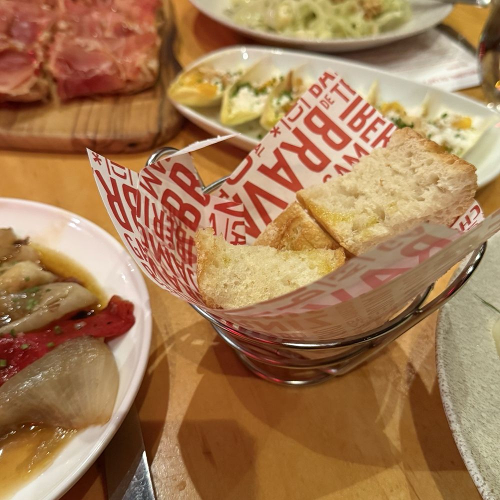 Jaleo - Spanish Near Me - Washington, DC, District of Columbia