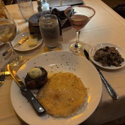 The Del-bar - Filet Mignon (6 oz) Chef's Butter hash browns mushrooms