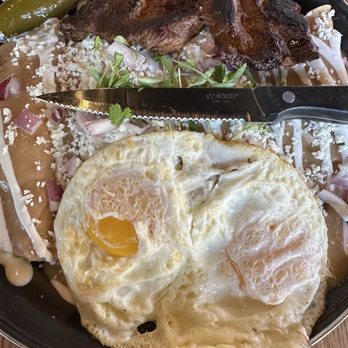 Pradera Brunch - Enfrijoladas - Breakfast & Brunch Near Me - Baldwin Park, California Pradera Brunch - Enfrijoladas - Breakfast & Brunch Near Me - Baldwin Park, California