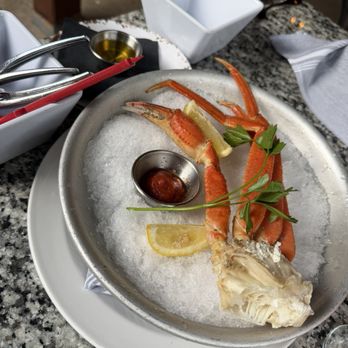 Hungry Goat Scratch Kitchen & Wine Bar - Crab Leg - Wine Bars Near Me - Morrison, Colorado
