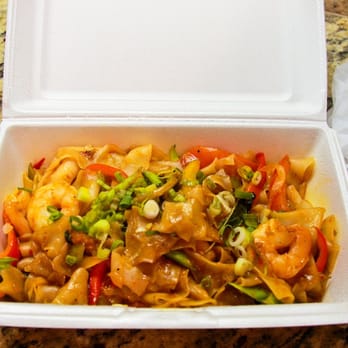 Takhrai Thai - Drunken noodles - Thai Near Me - Poway, California Takhrai Thai - Drunken noodles - Thai Near Me - Poway, California