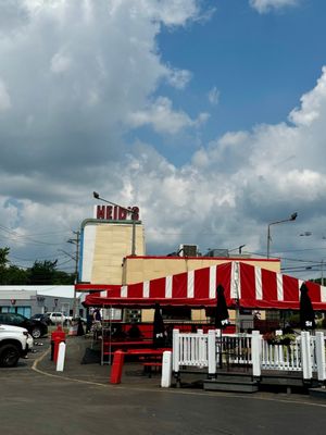 Heid's of Liverpool by null