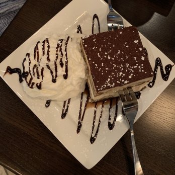 Il Cappero Lansdowne - Delicious Tiramasu - Italian Near Me - Leesburg, Virginia