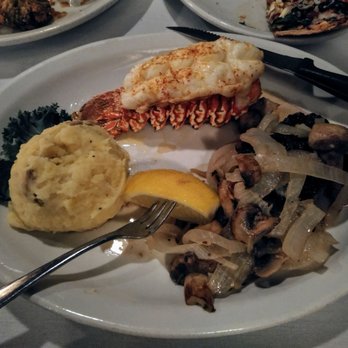 Simpson's Restaurant - American Near Me - Waupaca, Wisconsin