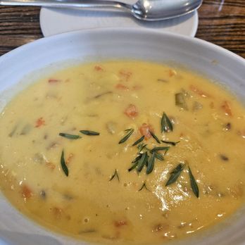 Gladstone Tavern - Corn chowder soup - New American Near Me - Gladstone, New Jersey Gladstone Tavern - Corn chowder soup - New American Near Me - Gladstone, New Jersey