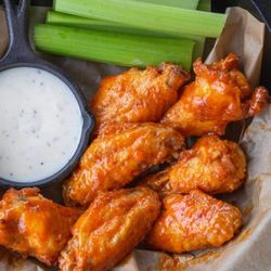 Main Street Tavern - Wings