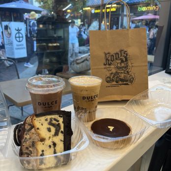 Cafe Dulce - Iced mocha, Iced Latte, Oreo Cheesecake, Chocolate Tart - Coffee & Tea Near Me - Los Angeles, California Cafe Dulce - Iced mocha, Iced Latte, Oreo Cheesecake, Chocolate Tart - Coffee & Tea Near Me - Los Angeles, California