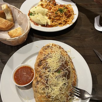 Strings Italian Cafe - Italian Near Me - Visalia, California Strings Italian Cafe - Italian Near Me - Visalia, California