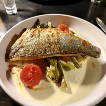 EXIT 9 Restaurant & Bar - Branzino - Cocktail Bars Near Me - Brooklyn, New York