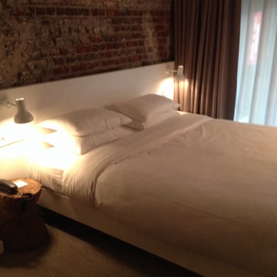 9HOTEL CENTRAL by null