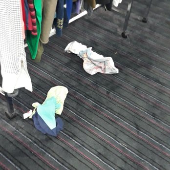 Plato's Closet - Used, Vintage & Consignment Near Me - Carollton, Texas Plato's Closet - Used, Vintage & Consignment Near Me - Carollton, Texas