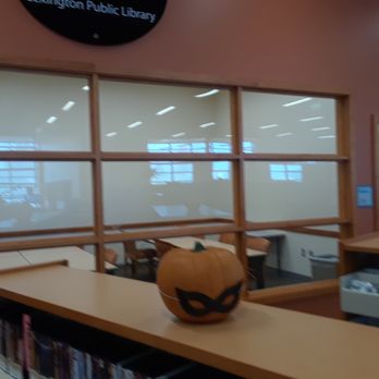 Lexington Public Library - Northside Branch - conference room - Libraries Near Me - Lexington, Kentucky