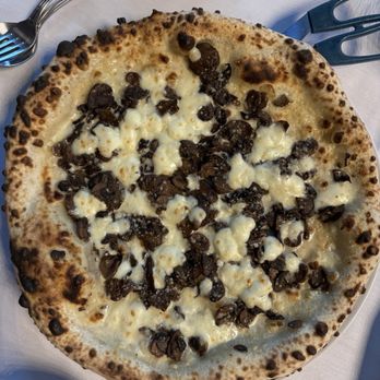 Social Corner - Pizza Near Me - Vancouver, British Columbia