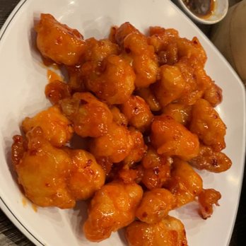 Dian Xin - General Tso's Chicken - Dim Sum Near Me - New Orleans, Louisiana