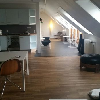 Hotel Sct. Thomas - A good look at the kitchen and living area of our auute - Hotels Near Me - Copenhagen, 84