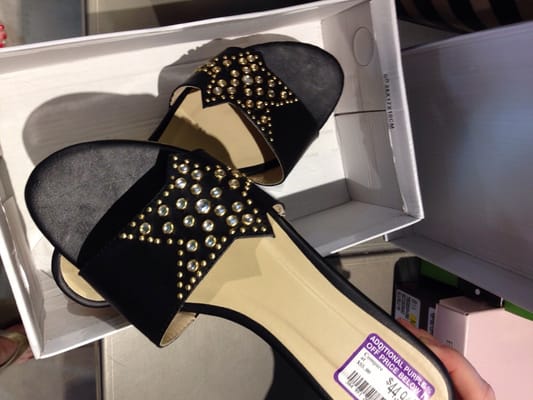 DSW Designer Shoe Warehouse by null