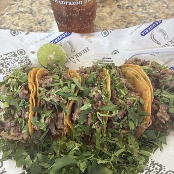 La Herradura Taqueria - Pharr - Orden de Tacos de Maíz (5) / Corn Tacos (5) - Mexican Near Me - Pharr, Texas La Herradura Taqueria - Pharr - Orden de Tacos de Maíz (5) / Corn Tacos (5) - Mexican Near Me - Pharr, Texas