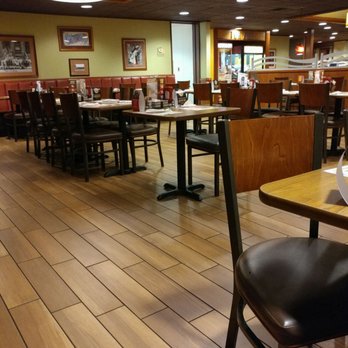 Denny's - Diners Near Me - Pewaukee, Wisconsin