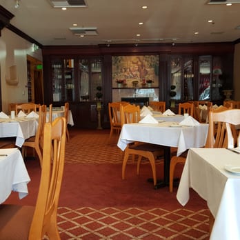 Tannourine - Dining room - Mediterranean Near Me - San Mateo, California Tannourine - Dining room - Mediterranean Near Me - San Mateo, California
