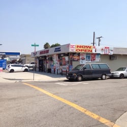 Hogan Mini Market