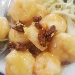 Crispy walnut shrimp Crispy walnut shrimp