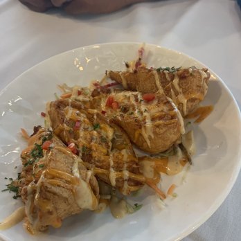 Papi Cuisine - Crab meat eggrolls - Cocktail Bars Near Me - Baltimore, Maryland Papi Cuisine - Crab meat eggrolls - Cocktail Bars Near Me - Baltimore, Maryland
